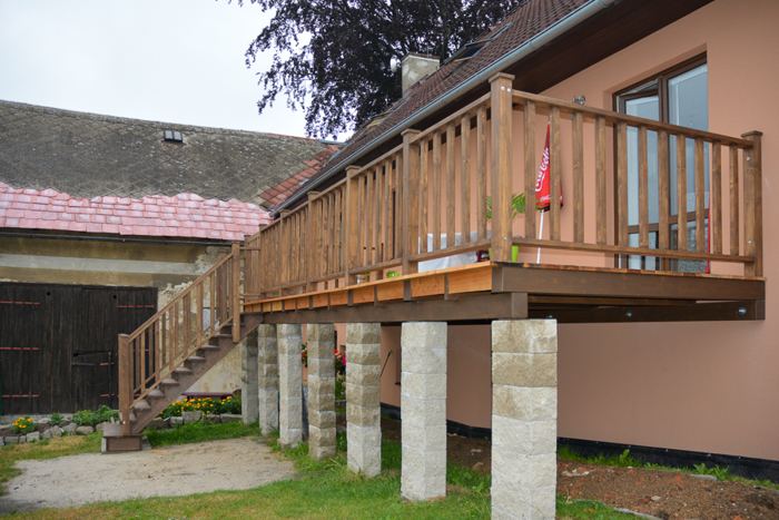 Balkony a přístavby — realizace 13