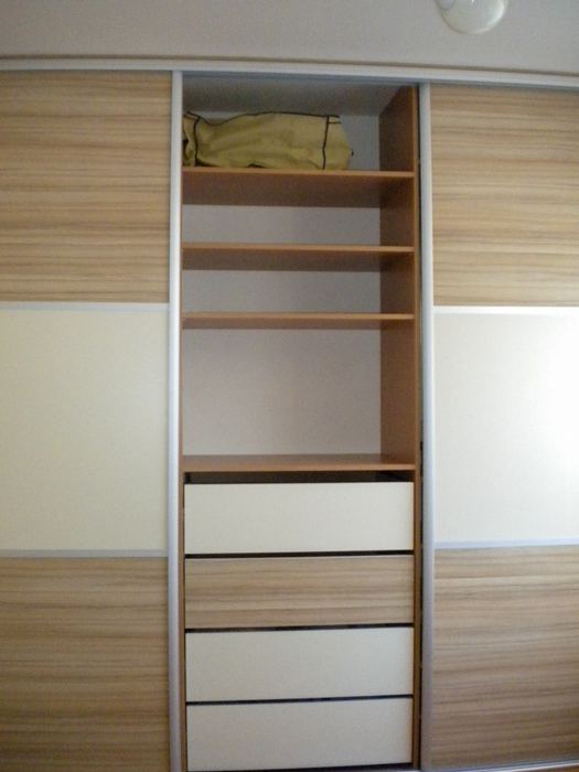 Skříně — realizace 46
