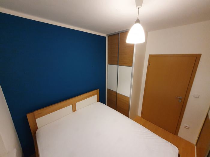 Skříně — realizace 73